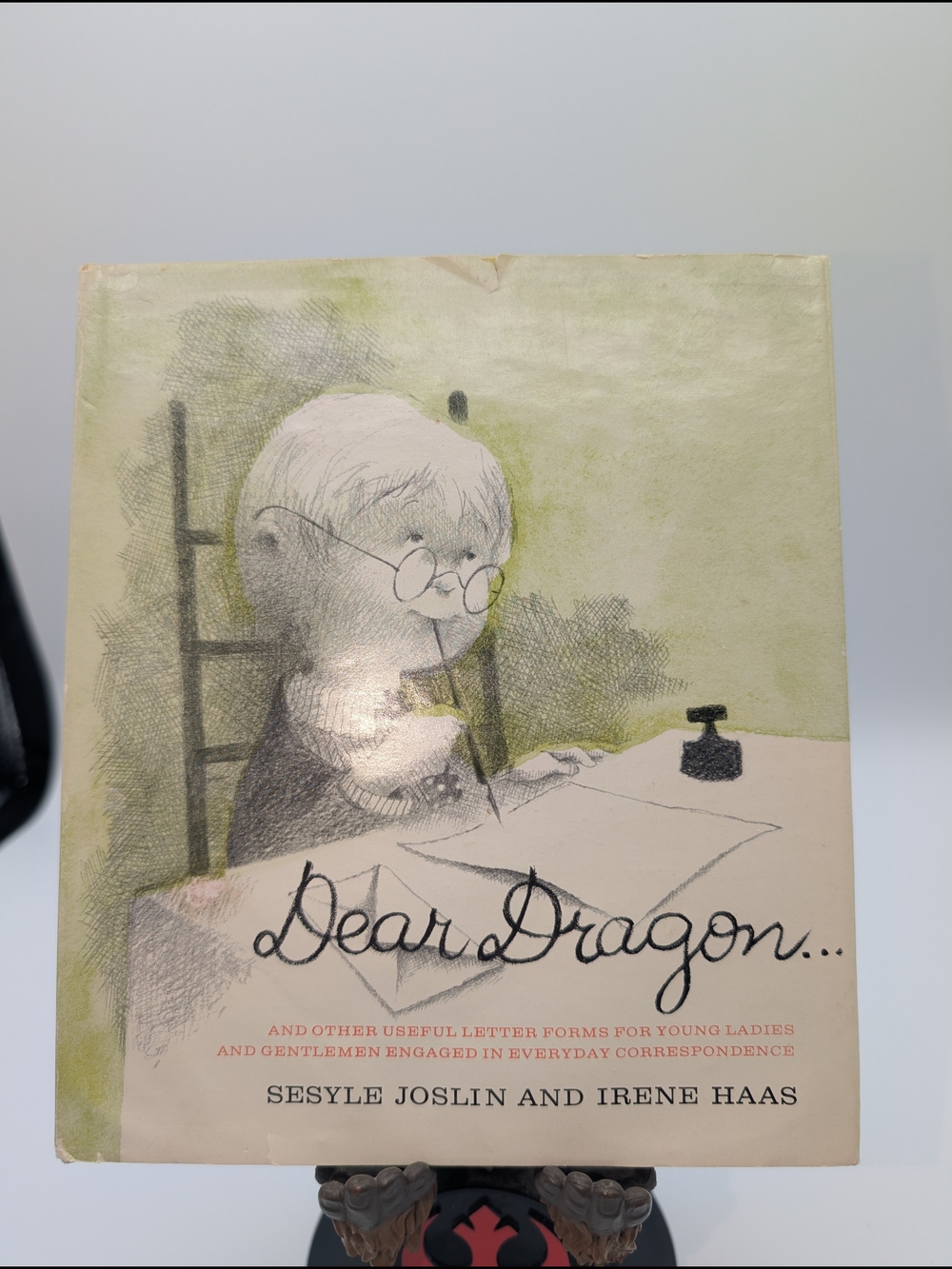 MINT Vintage 1962 Dear Dragon Hardcover First Edition 1st Print Unclipped DJ